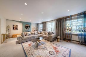 MASSIVE 200 SQM Luxury 3-Bedroom Mews VILLA